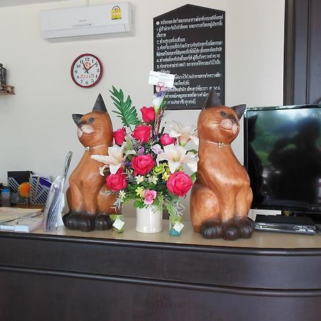The Family Grand Hotel Udon Thani Bagian luar foto